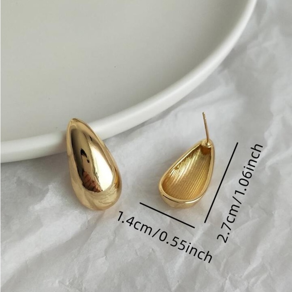 Chunky gold simple drop earrings - lightweight! ✨ - Picture 4 of 4